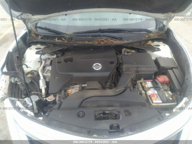 Photo 9 VIN: 1N4AL3AP1FN319191 - NISSAN ALTIMA 