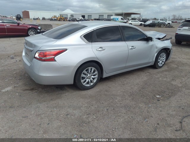 Photo 3 VIN: 1N4AL3AP1FN334368 - NISSAN ALTIMA 