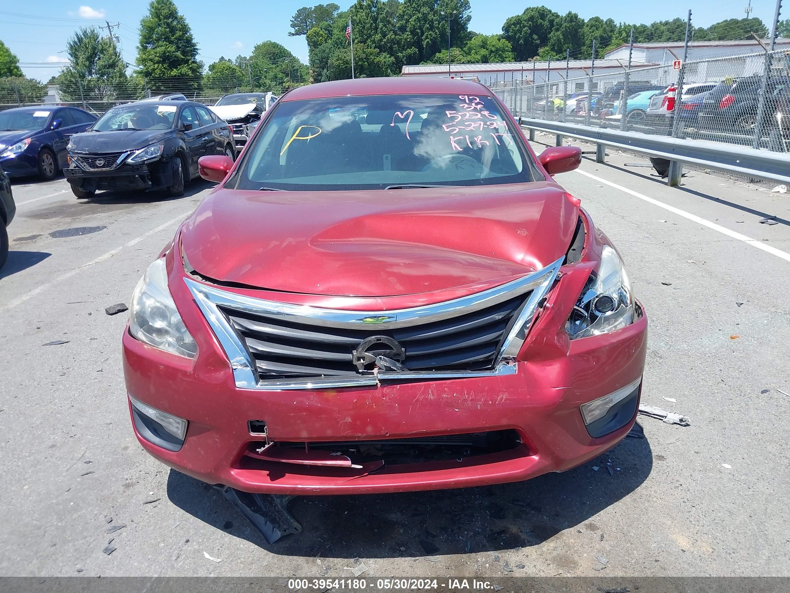 Photo 11 VIN: 1N4AL3AP1FN335228 - NISSAN ALTIMA 