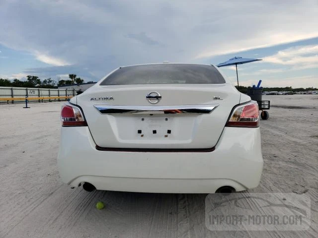 Photo 5 VIN: 1N4AL3AP1FN335889 - NISSAN ALTIMA 