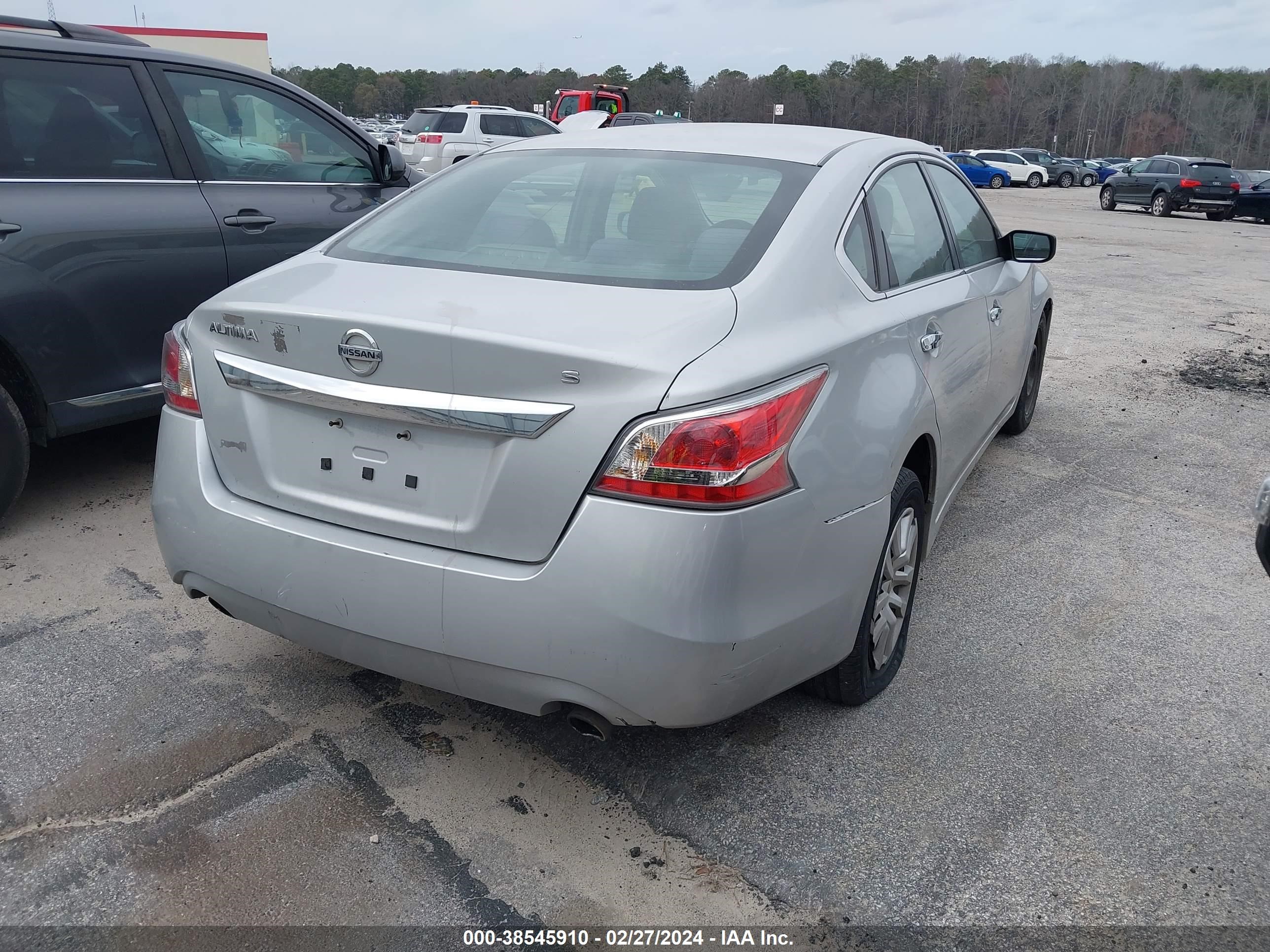 Photo 3 VIN: 1N4AL3AP1FN869720 - NISSAN ALTIMA 