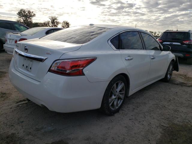 Photo 2 VIN: 1N4AL3AP1FN920892 - NISSAN ALTIMA 