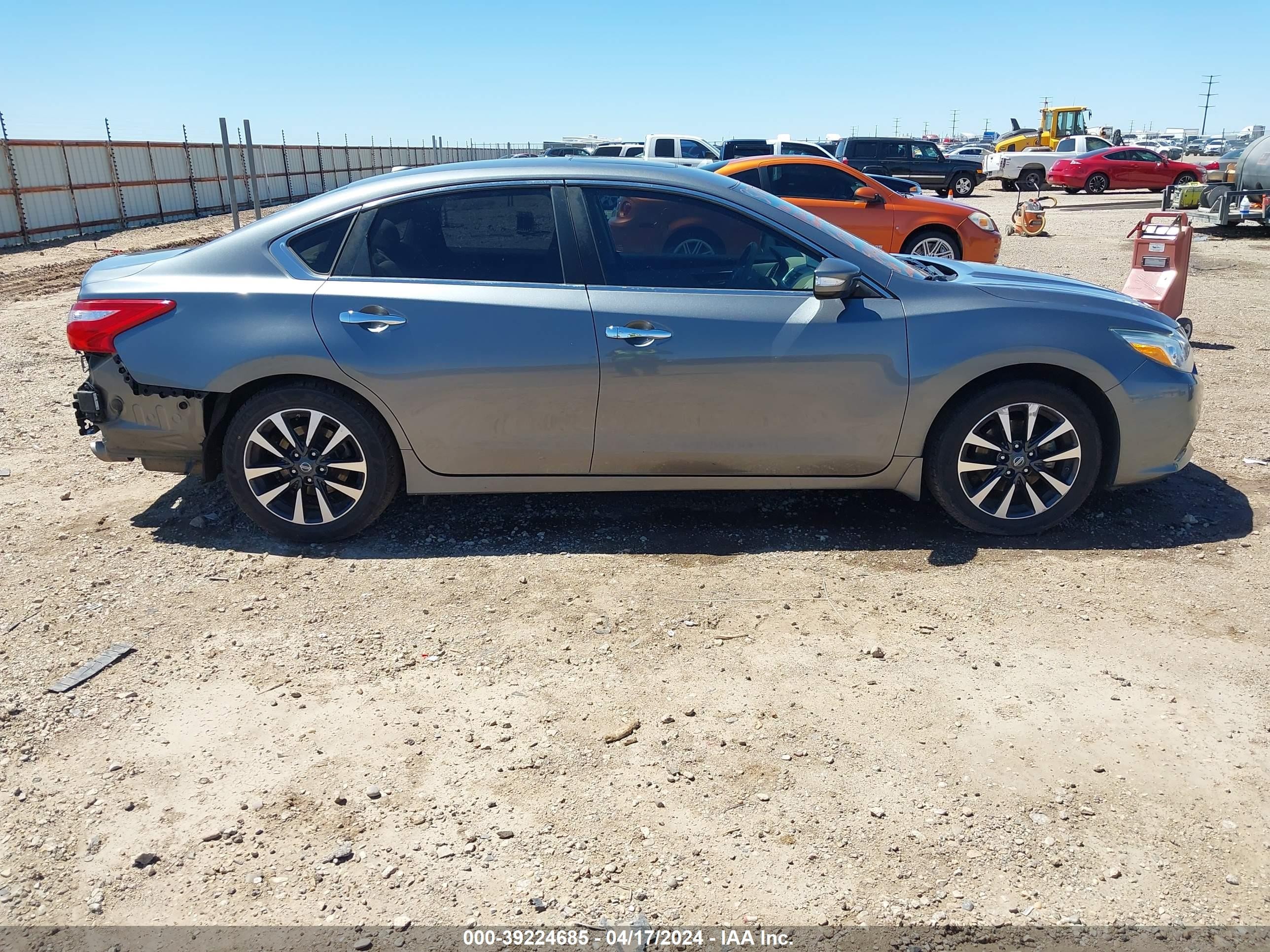 Photo 13 VIN: 1N4AL3AP1GC116413 - NISSAN ALTIMA 