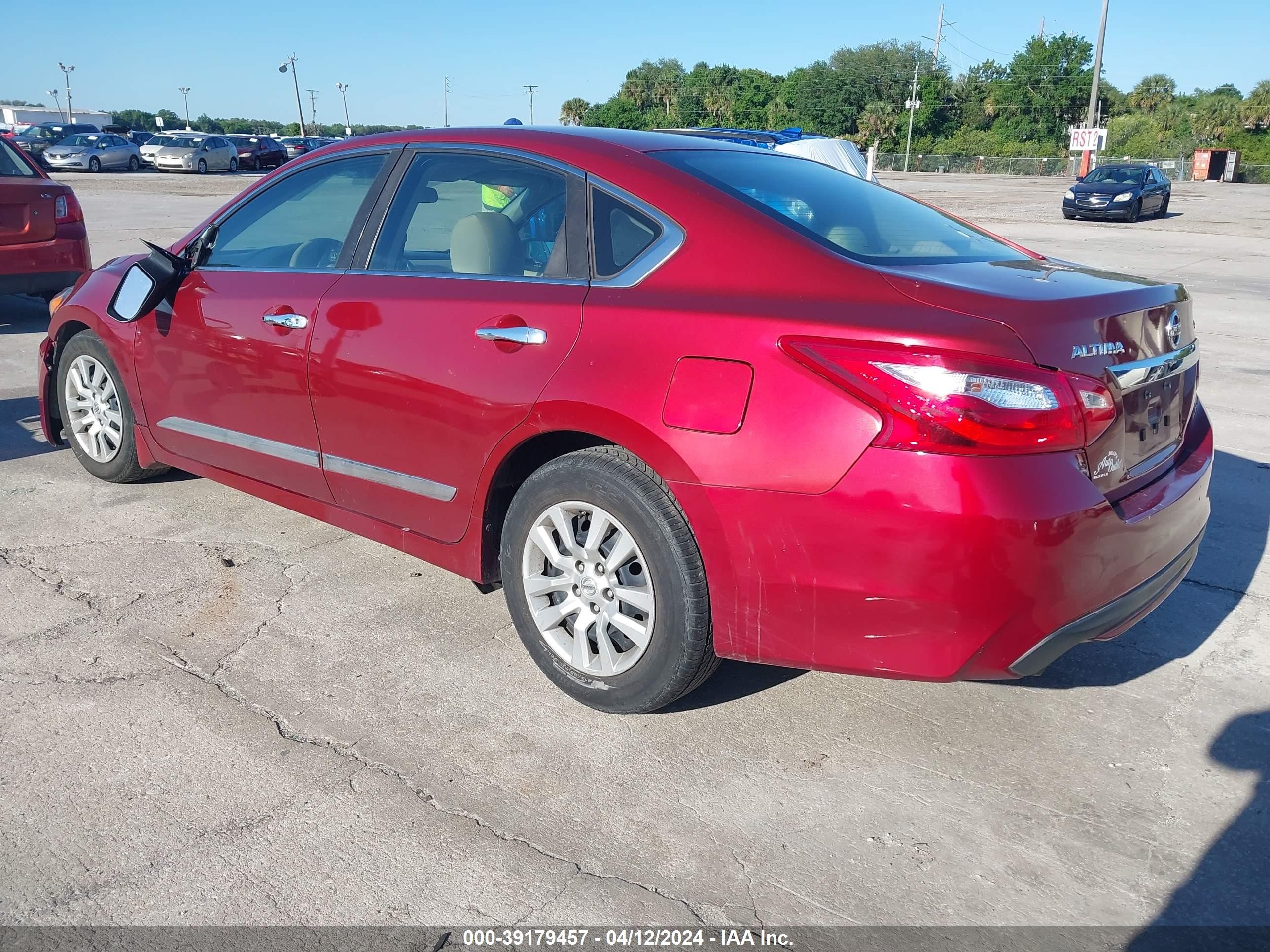 Photo 2 VIN: 1N4AL3AP1GC118355 - NISSAN ALTIMA 