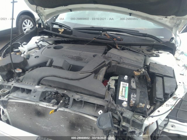 Photo 9 VIN: 1N4AL3AP1GC126827 - NISSAN ALTIMA 