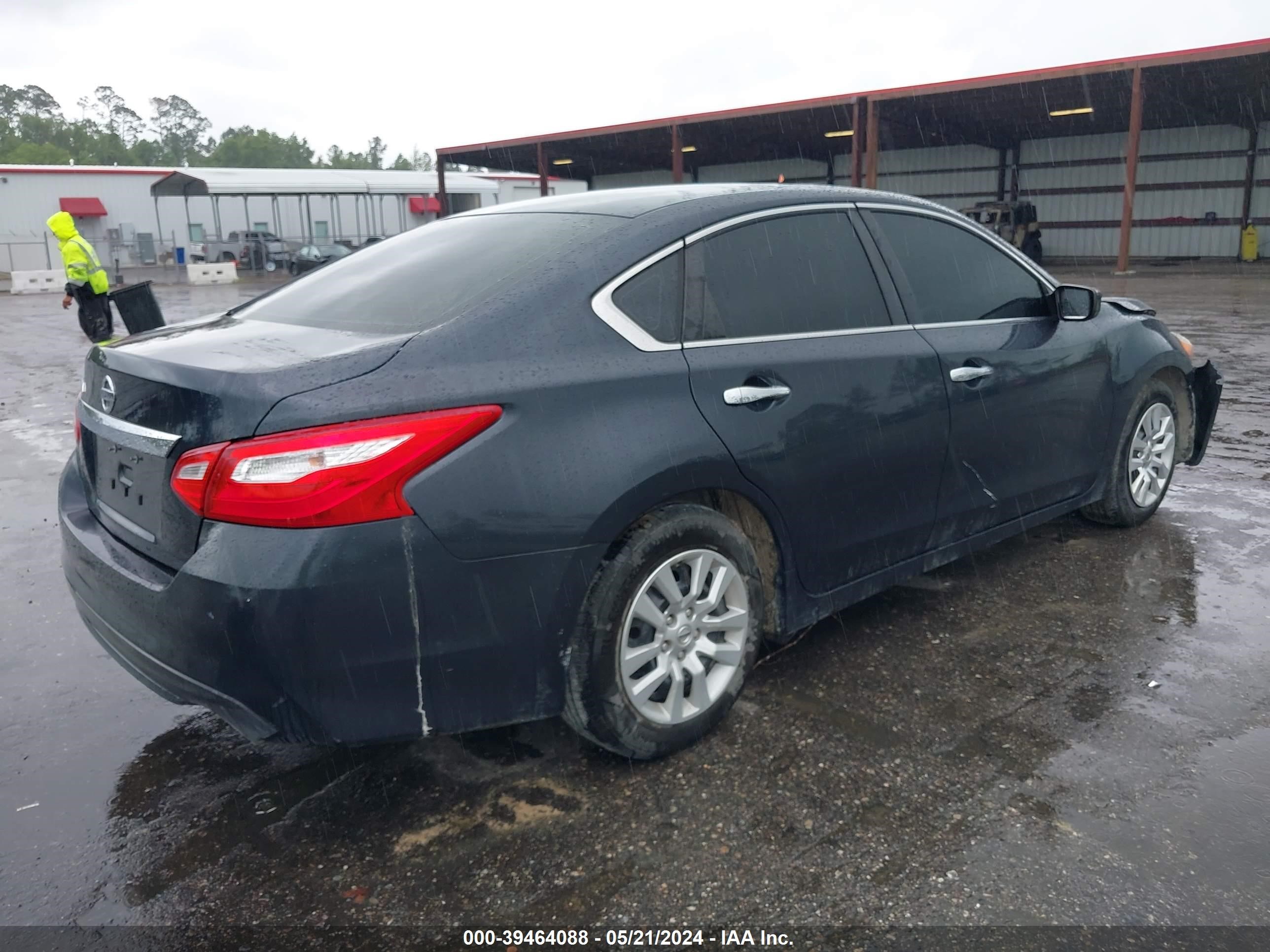 Photo 3 VIN: 1N4AL3AP1GC212879 - NISSAN ALTIMA 