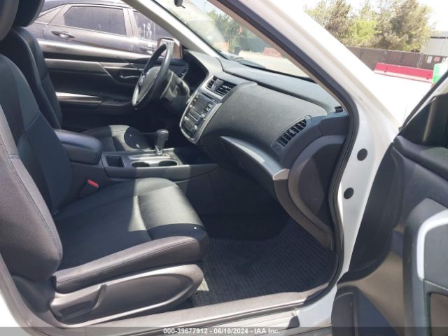 Photo 4 VIN: 1N4AL3AP1GC213532 - NISSAN ALTIMA 