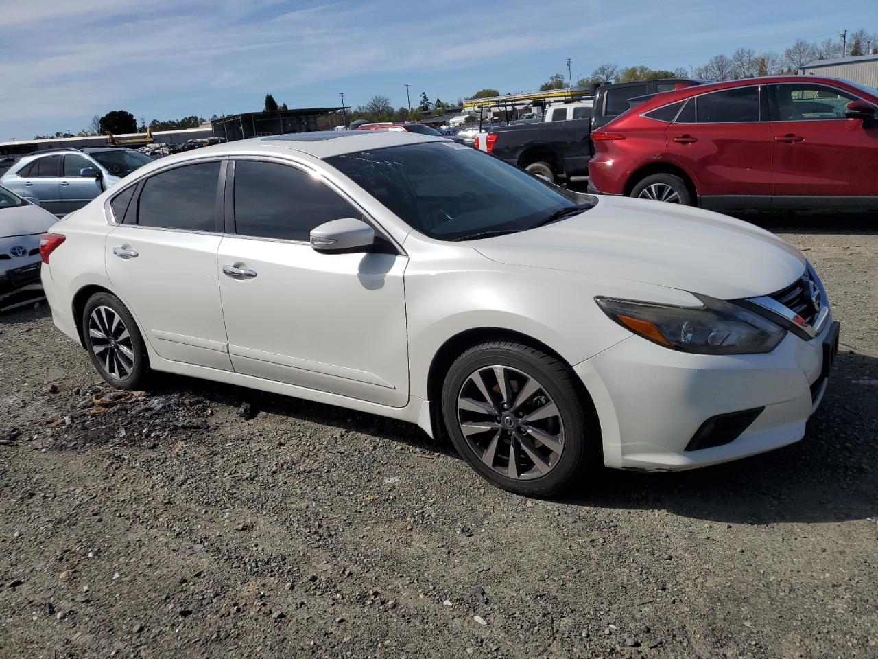 Photo 3 VIN: 1N4AL3AP1GC230685 - NISSAN ALTIMA 