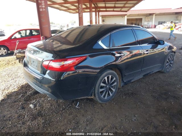 Photo 3 VIN: 1N4AL3AP1GC240052 - NISSAN ALTIMA 