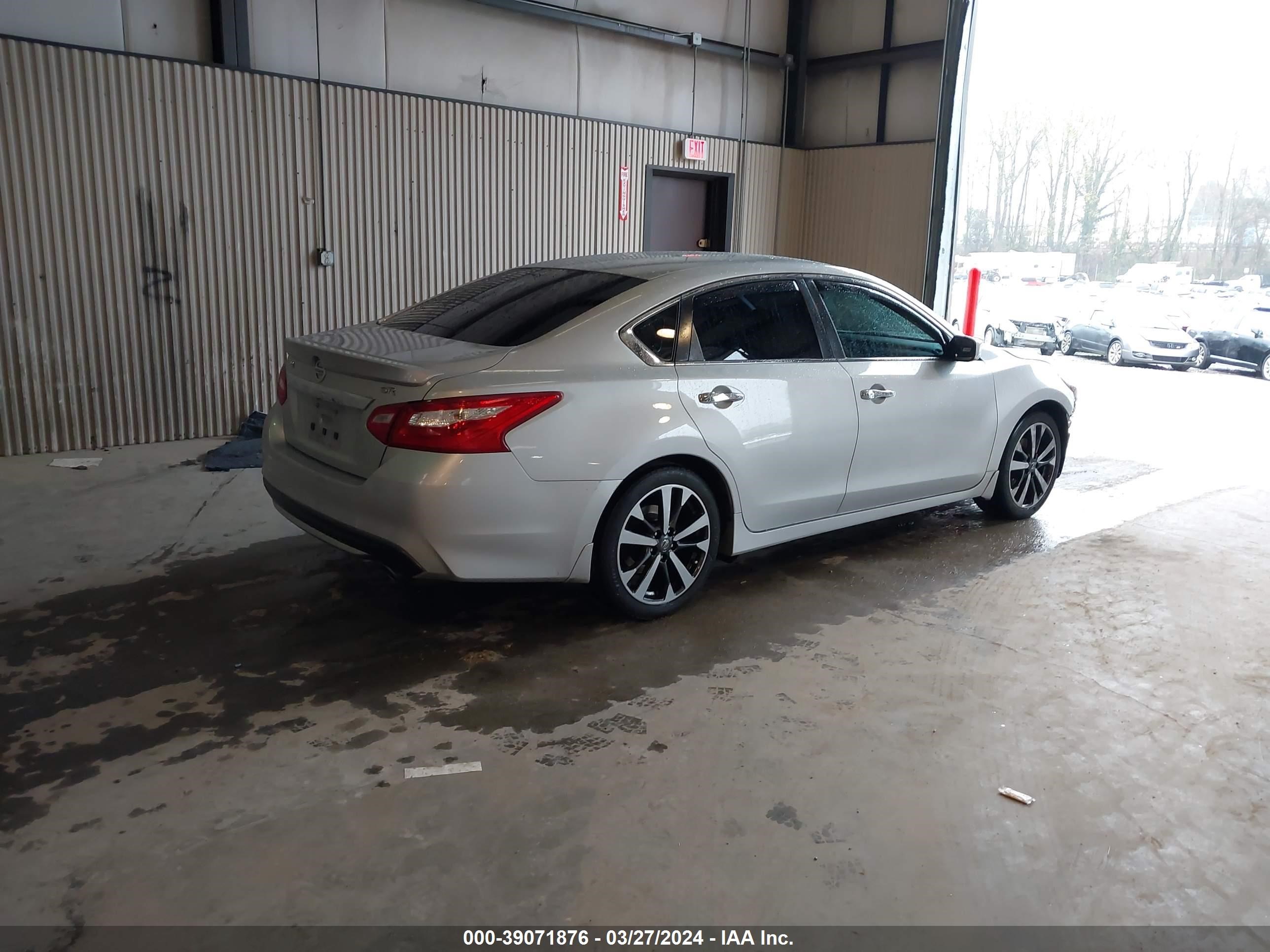 Photo 3 VIN: 1N4AL3AP1GC277747 - NISSAN ALTIMA 