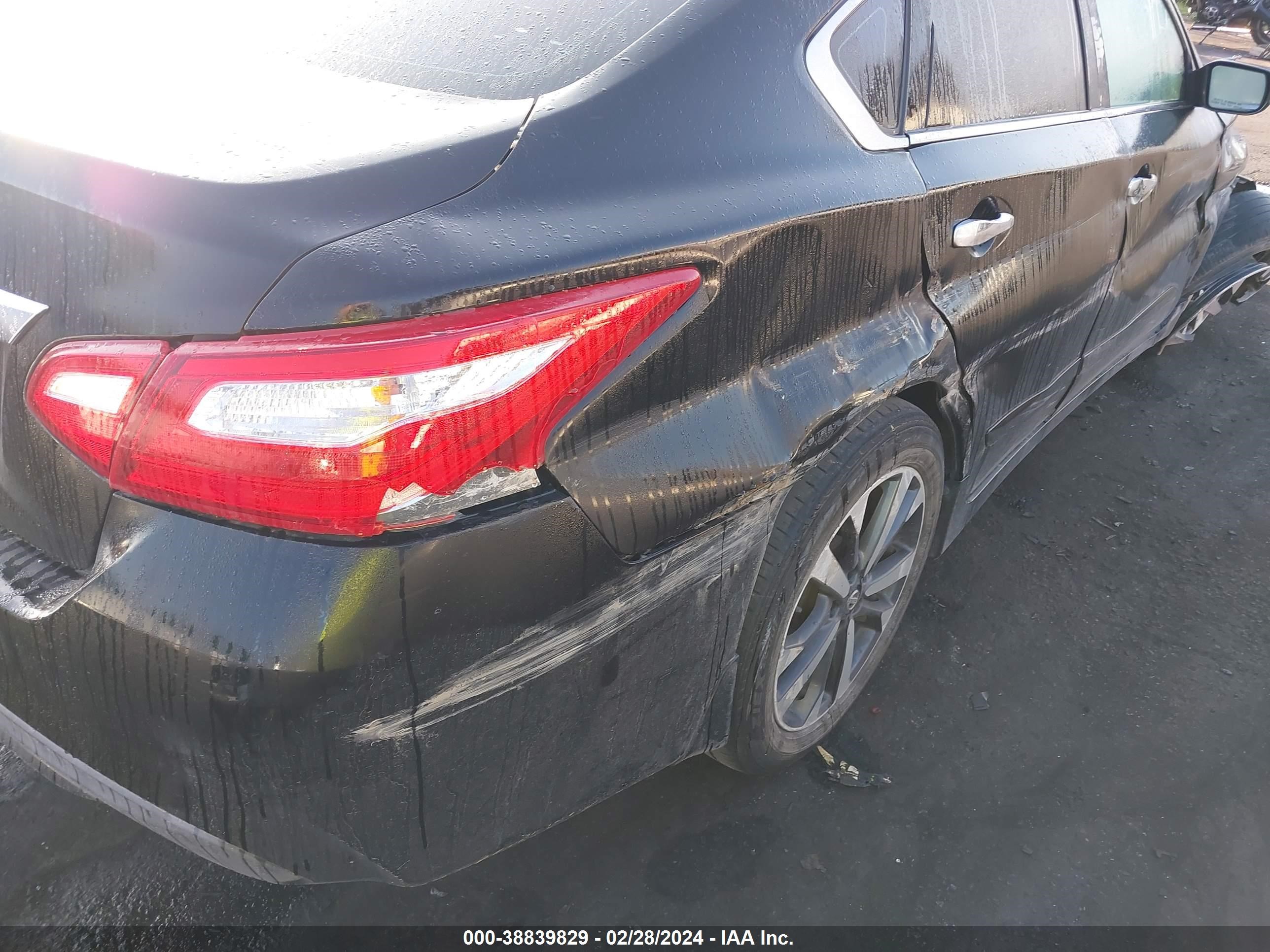 Photo 16 VIN: 1N4AL3AP1GC287193 - NISSAN ALTIMA 