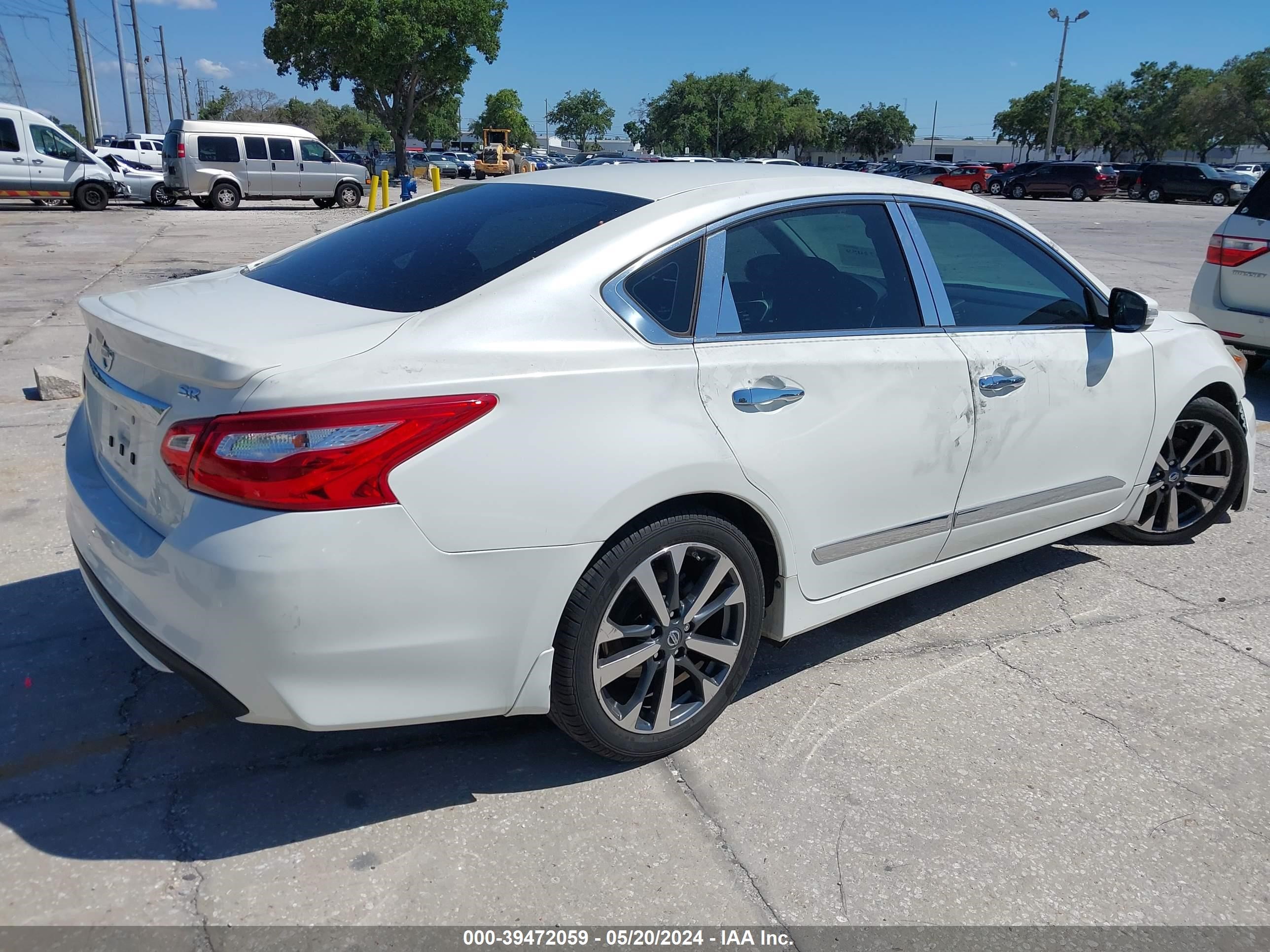 Photo 3 VIN: 1N4AL3AP1GC290773 - NISSAN ALTIMA 