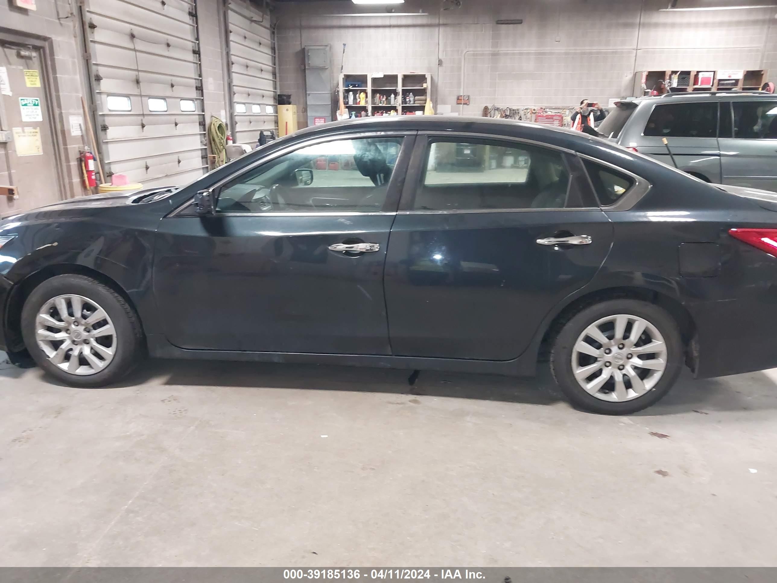 Photo 12 VIN: 1N4AL3AP1GN330919 - NISSAN ALTIMA 