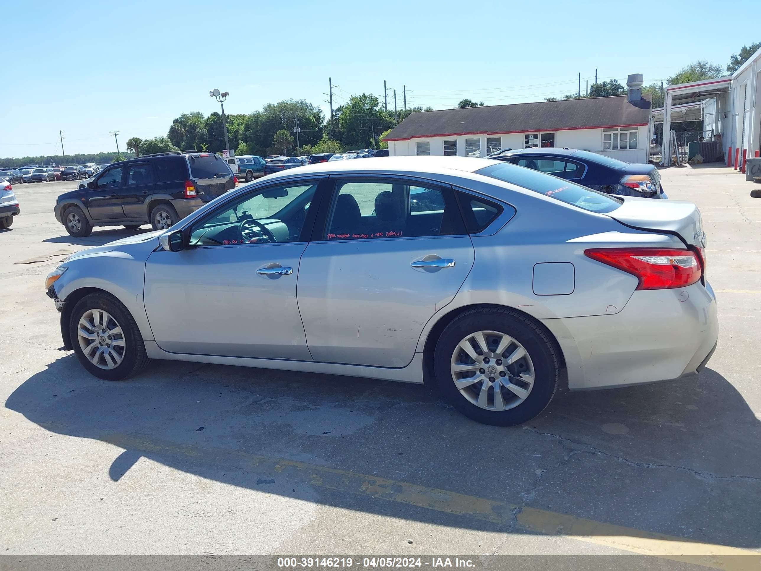 Photo 14 VIN: 1N4AL3AP1GN332718 - NISSAN ALTIMA 