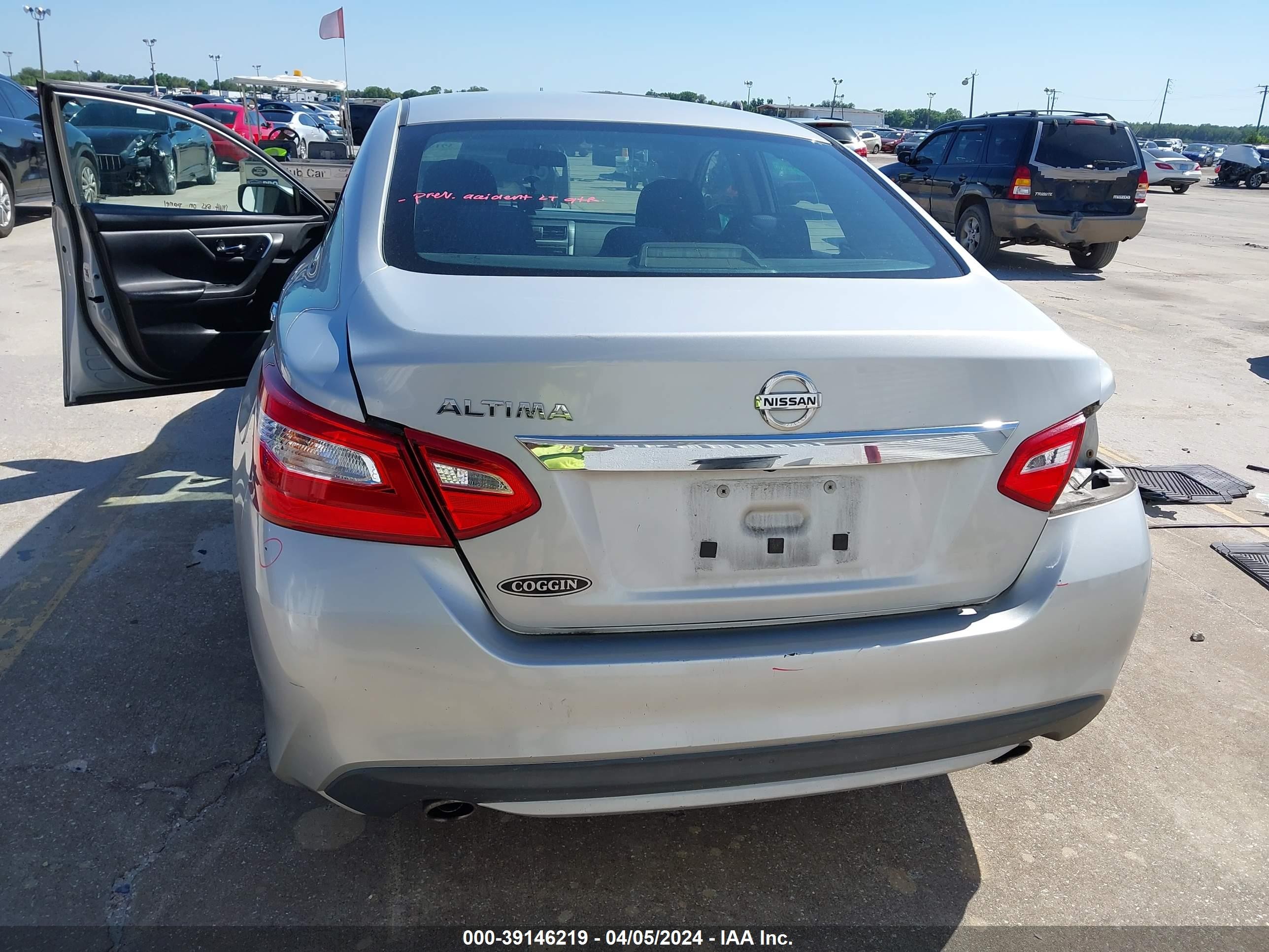 Photo 16 VIN: 1N4AL3AP1GN332718 - NISSAN ALTIMA 