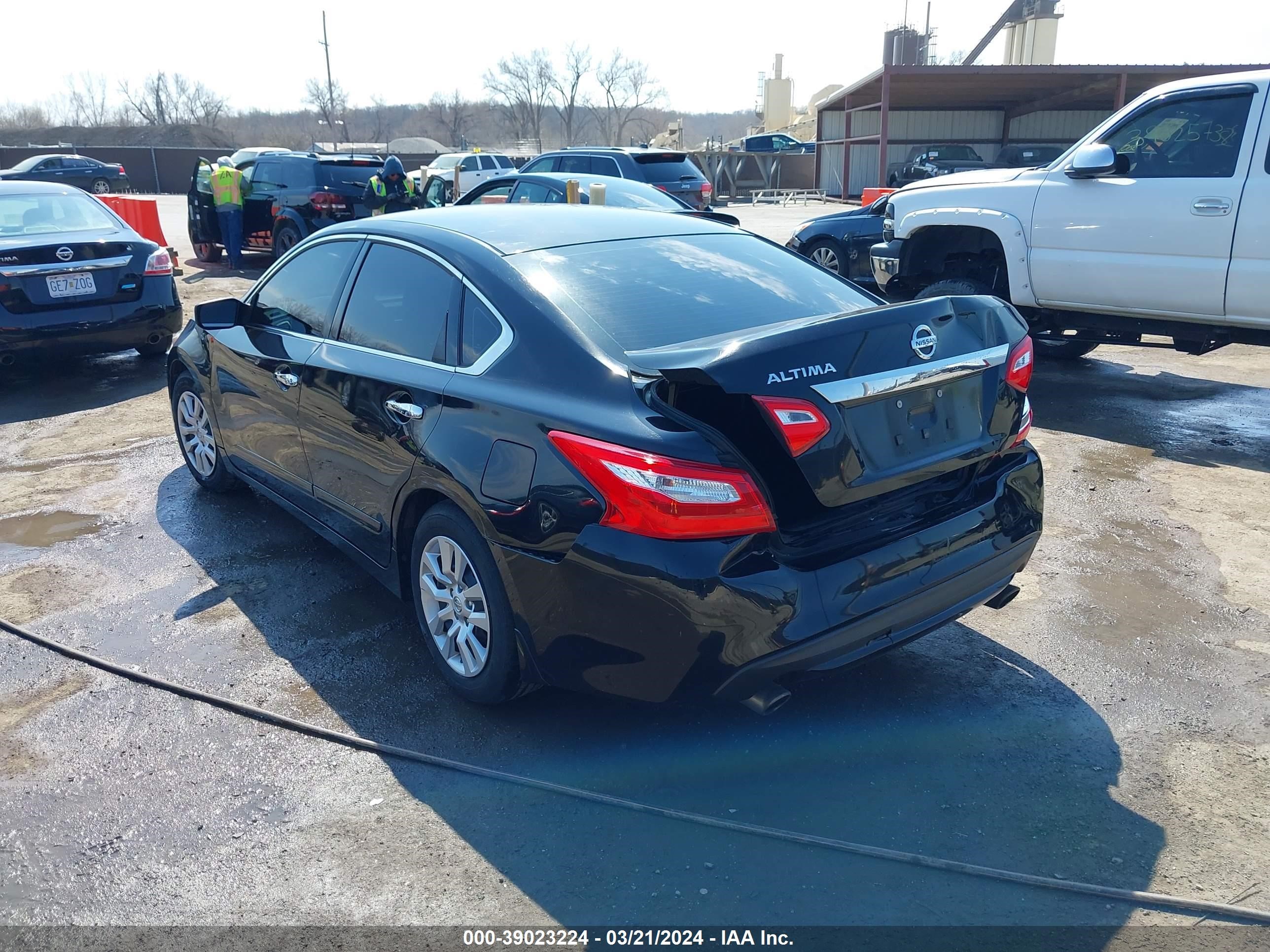 Photo 2 VIN: 1N4AL3AP1GN382535 - NISSAN ALTIMA 