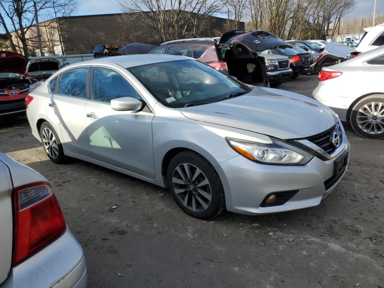 Photo 3 VIN: 1N4AL3AP1HC115411 - NISSAN ALTIMA 