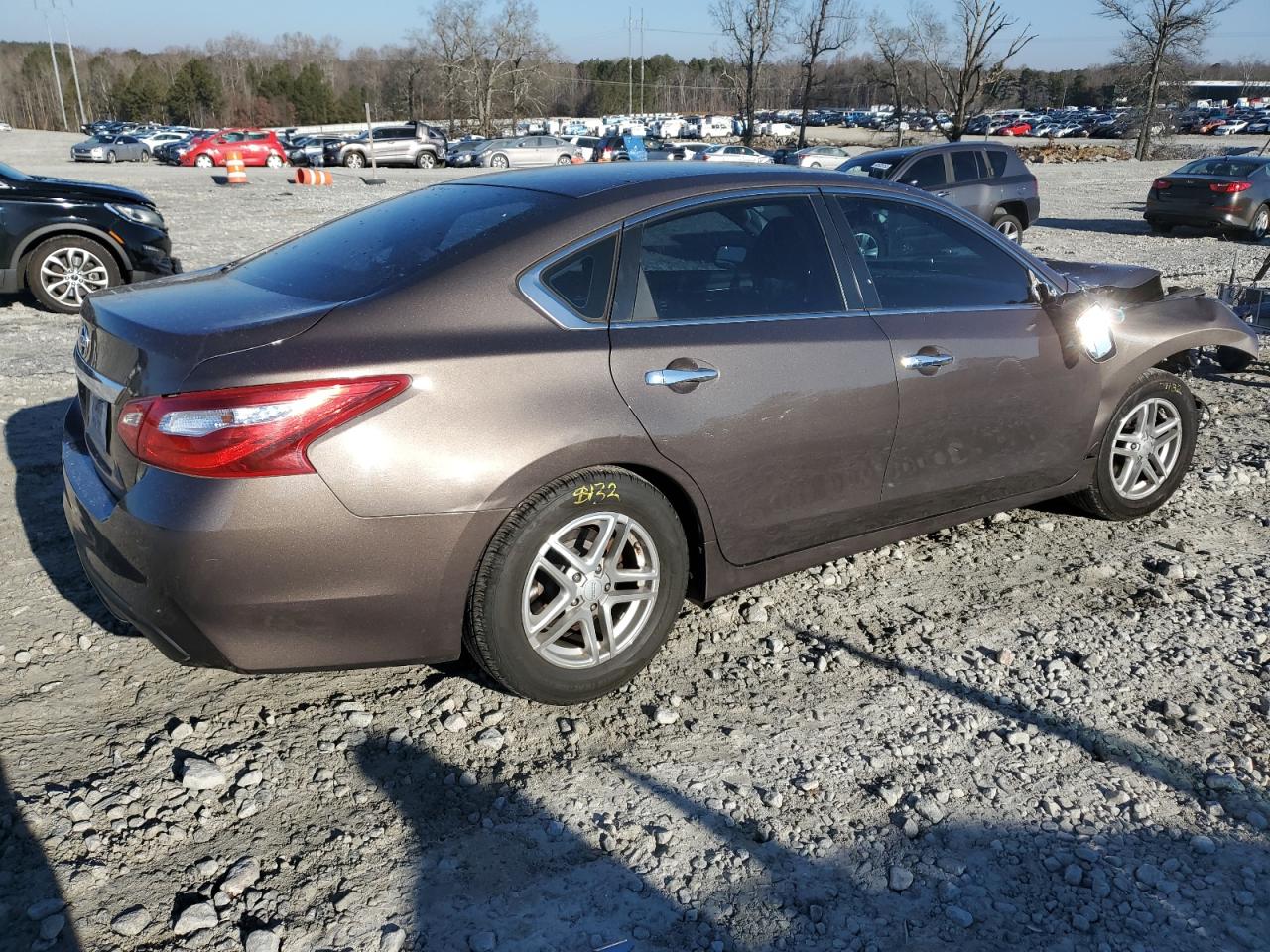 Photo 2 VIN: 1N4AL3AP1HC136498 - NISSAN ALTIMA 