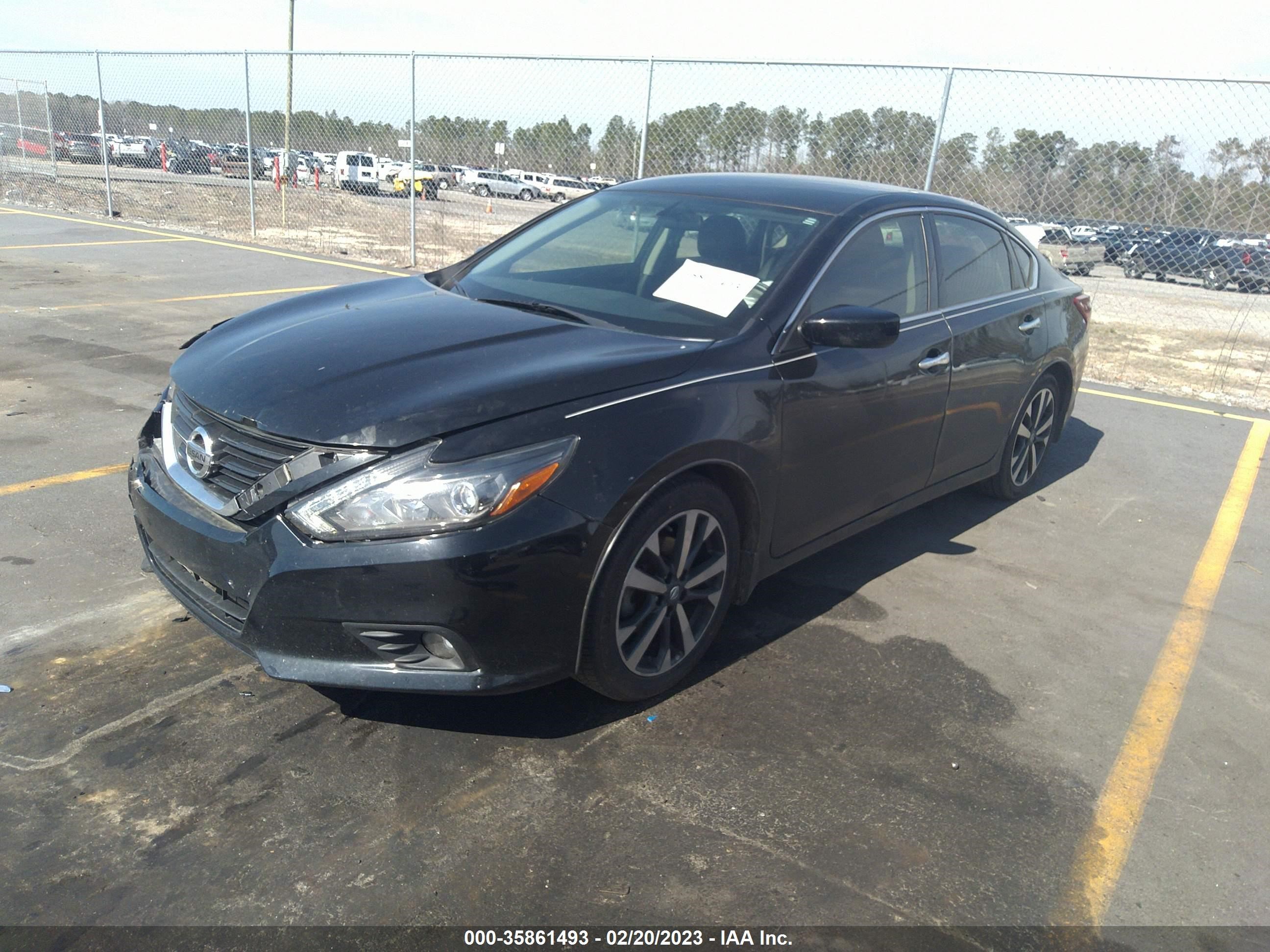 Photo 1 VIN: 1N4AL3AP1HC158064 - NISSAN ALTIMA 