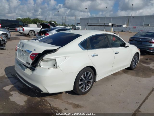 Photo 3 VIN: 1N4AL3AP1HC186706 - NISSAN ALTIMA 