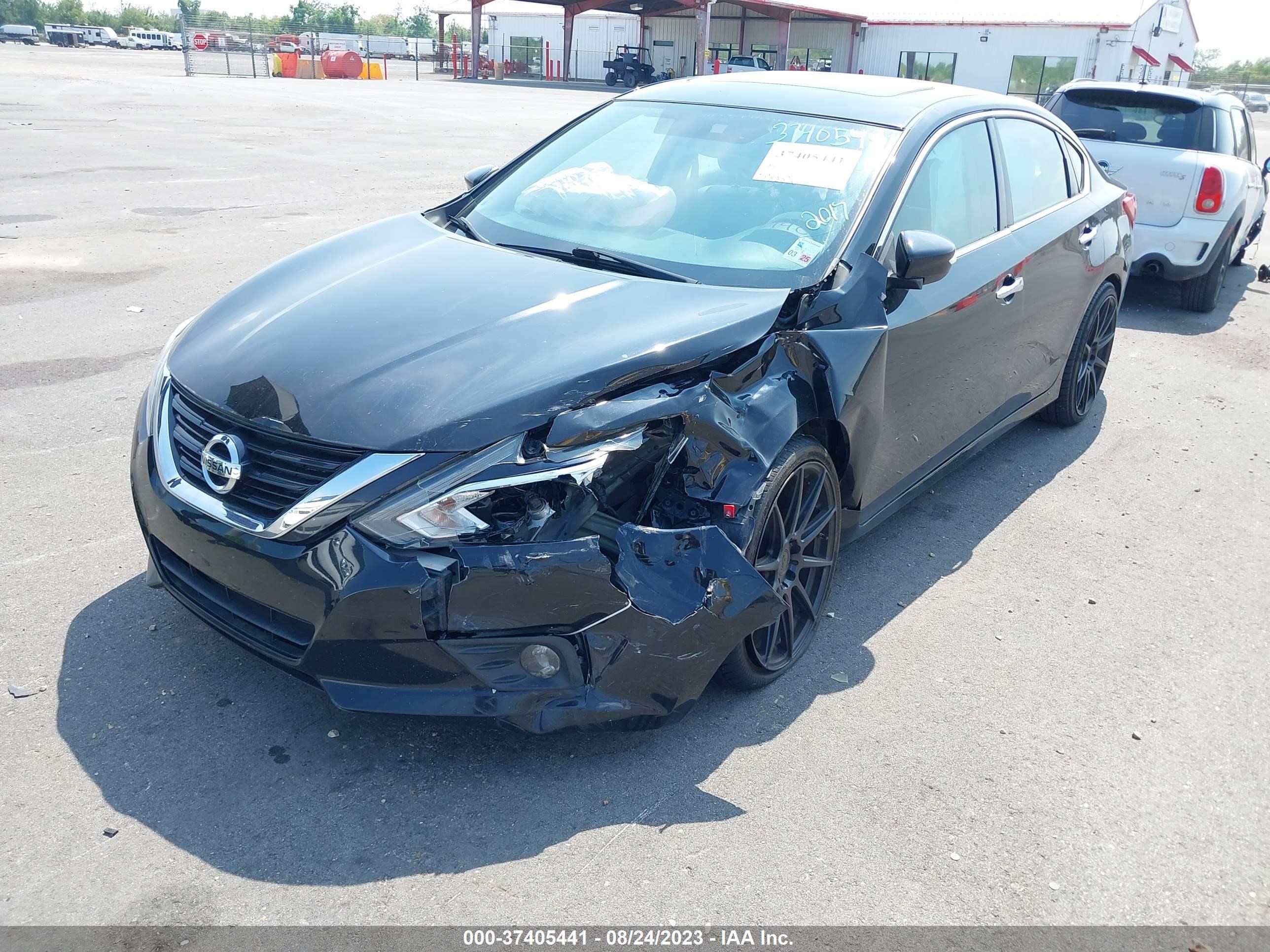 Photo 1 VIN: 1N4AL3AP1HC204590 - NISSAN ALTIMA 