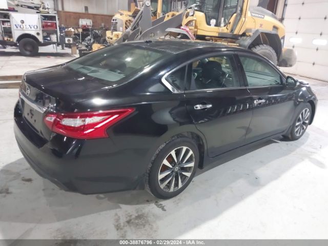 Photo 3 VIN: 1N4AL3AP1HC477593 - NISSAN ALTIMA 