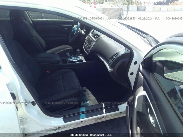 Photo 4 VIN: 1N4AL3AP1HN306363 - NISSAN ALTIMA 