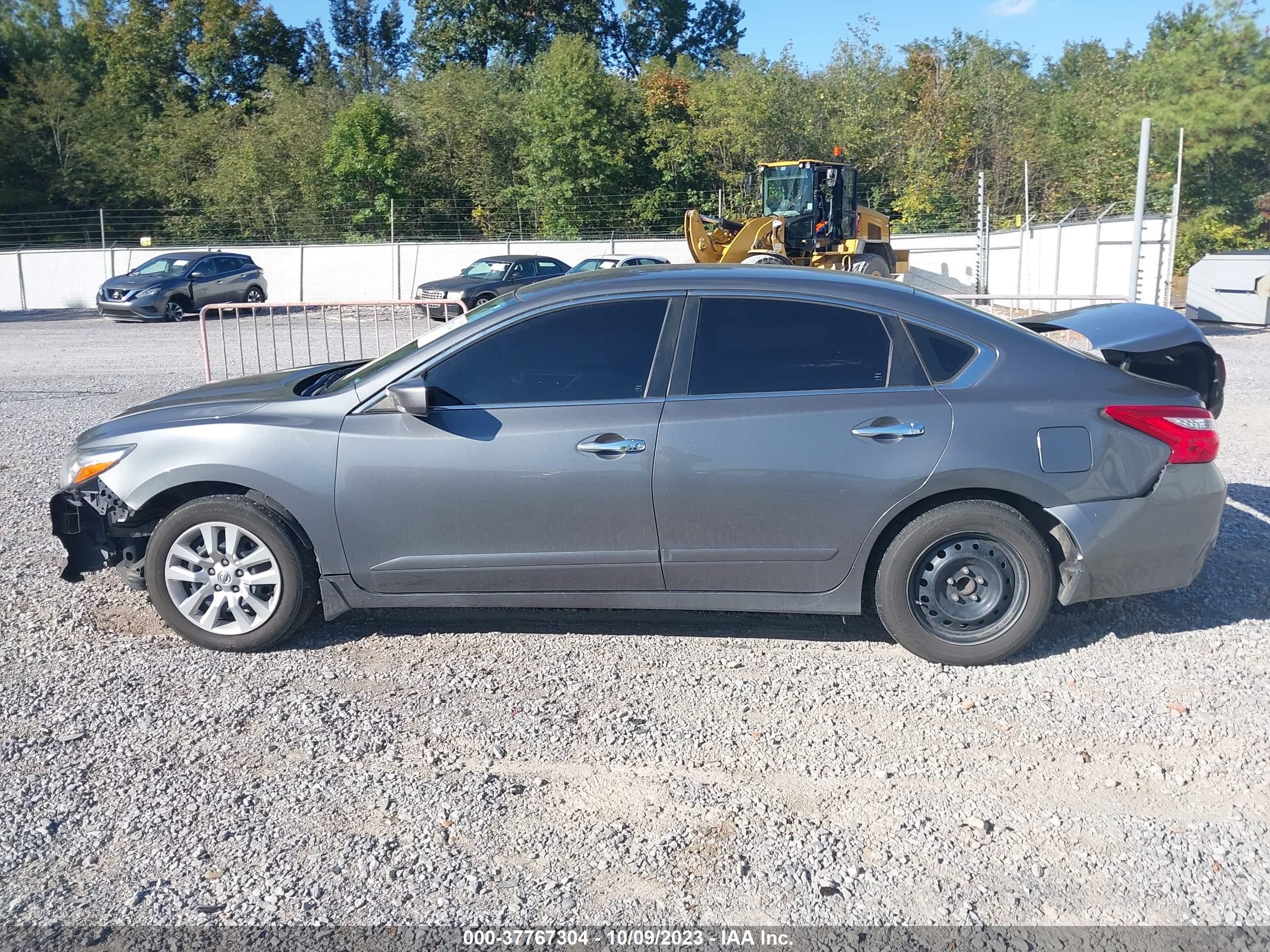 Photo 13 VIN: 1N4AL3AP1HN307433 - NISSAN ALTIMA 