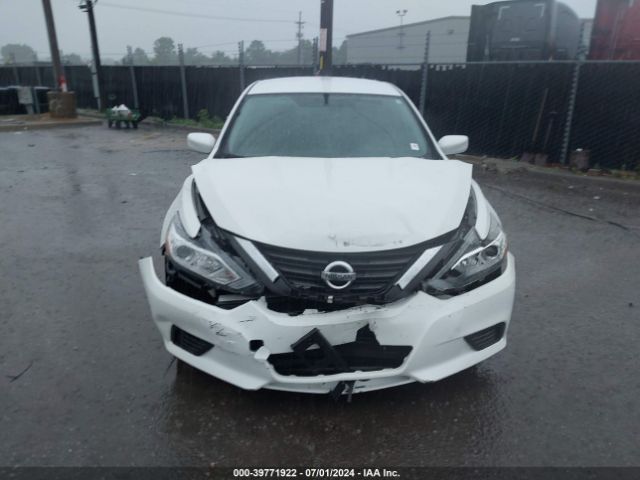 Photo 5 VIN: 1N4AL3AP1HN335569 - NISSAN ALTIMA 