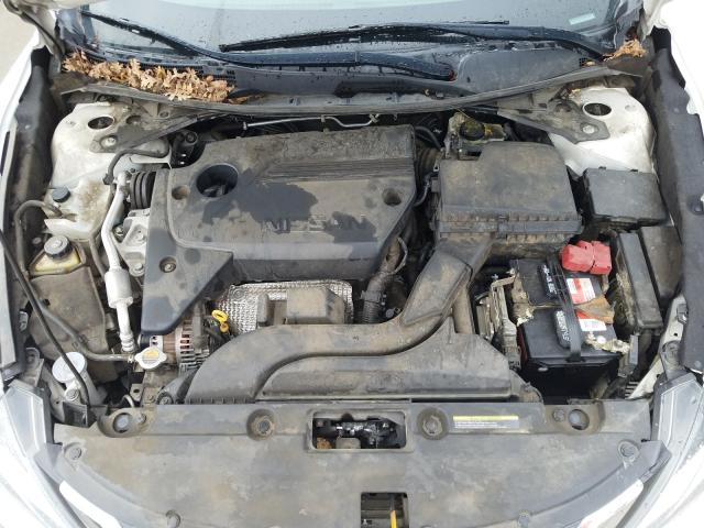 Photo 6 VIN: 1N4AL3AP1HN337418 - NISSAN ALTIMA 