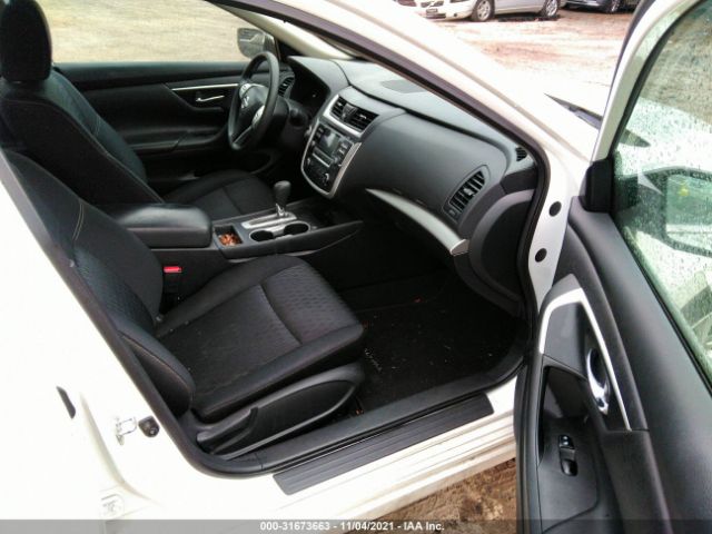 Photo 4 VIN: 1N4AL3AP1HN353182 - NISSAN ALTIMA 