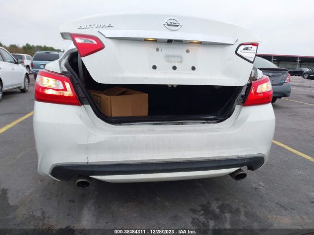 Photo 5 VIN: 1N4AL3AP1HN364103 - NISSAN ALTIMA 