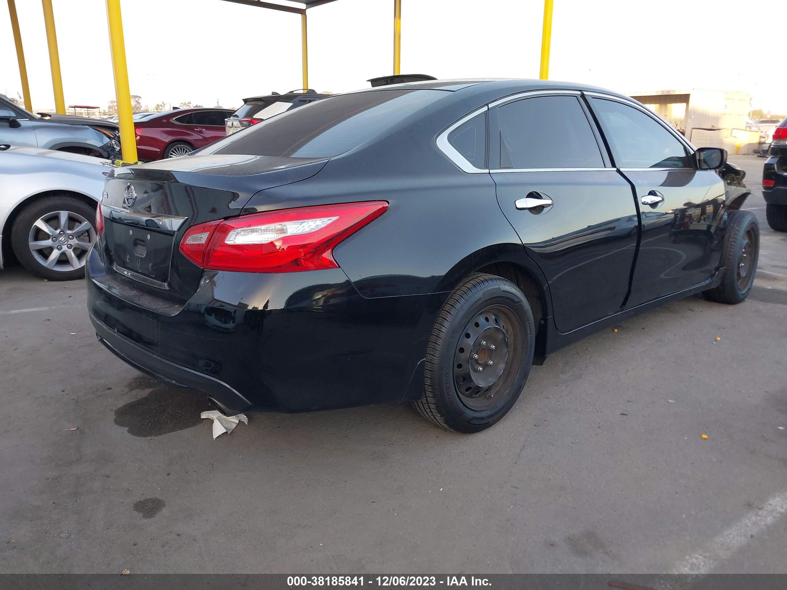 Photo 3 VIN: 1N4AL3AP1HN364974 - NISSAN ALTIMA 