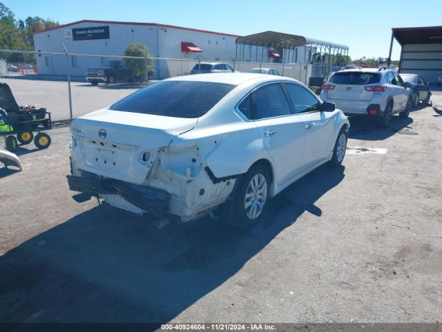 Photo 3 VIN: 1N4AL3AP1HN366238 - NISSAN ALTIMA 