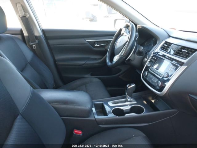 Photo 4 VIN: 1N4AL3AP1JC100946 - NISSAN ALTIMA 