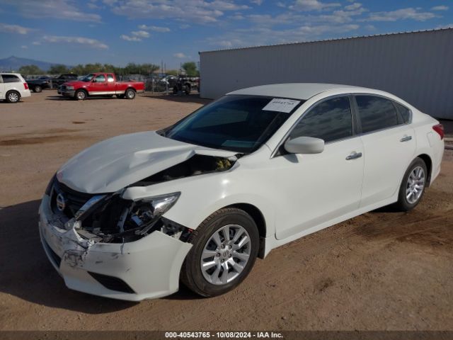 Photo 1 VIN: 1N4AL3AP1JC111557 - NISSAN ALTIMA 