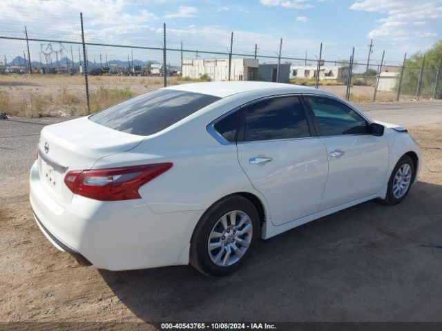 Photo 3 VIN: 1N4AL3AP1JC111557 - NISSAN ALTIMA 