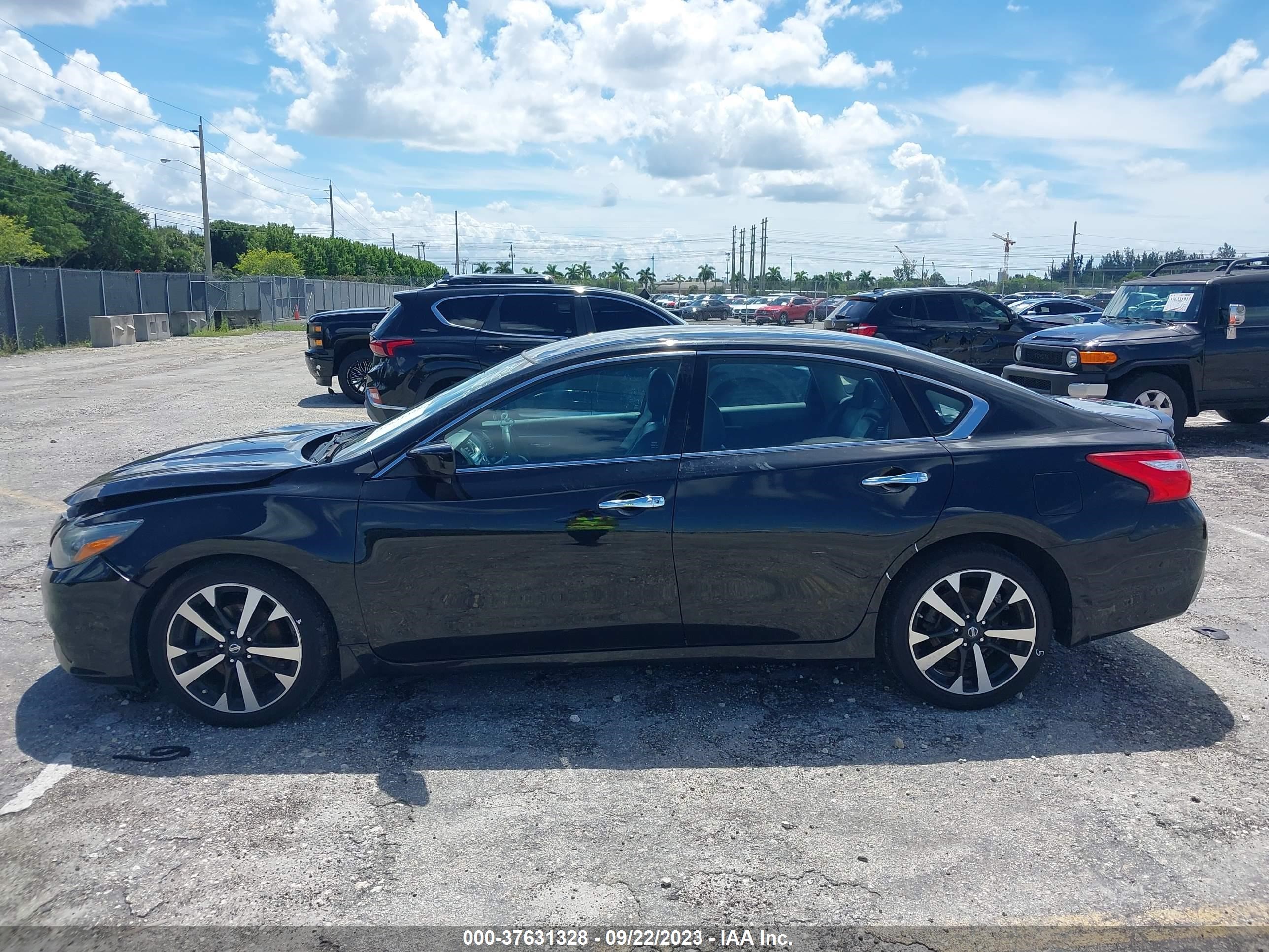 Photo 12 VIN: 1N4AL3AP1JC115799 - NISSAN ALTIMA 