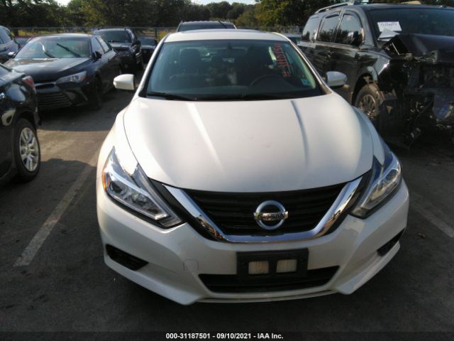 Photo 5 VIN: 1N4AL3AP1JC140301 - NISSAN ALTIMA 