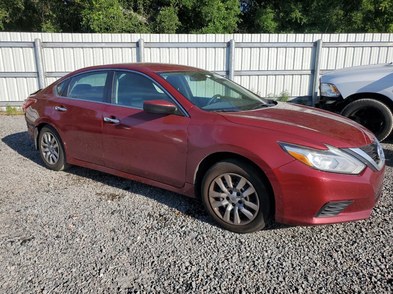 Photo 3 VIN: 1N4AL3AP1JC175999 - NISSAN ALTIMA 