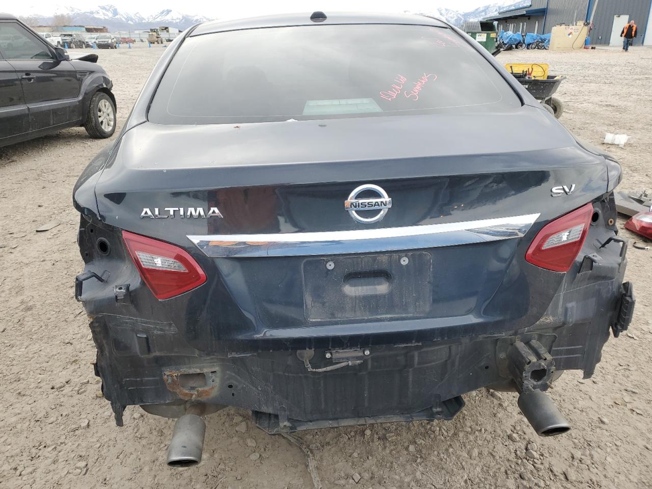 Photo 5 VIN: 1N4AL3AP1JC201128 - NISSAN ALTIMA 