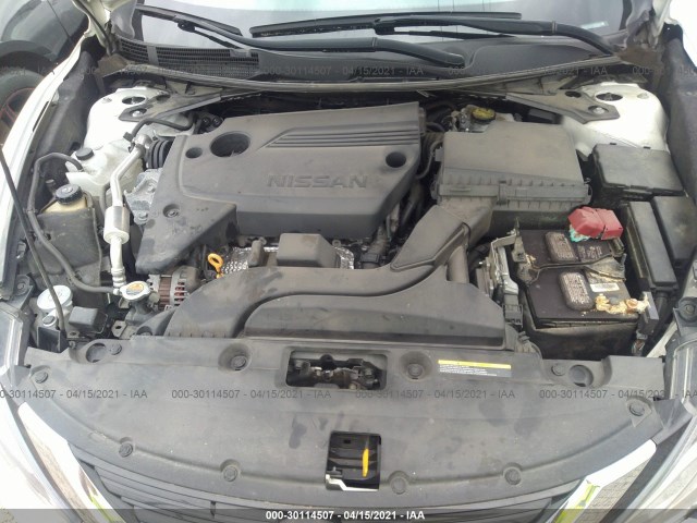 Photo 9 VIN: 1N4AL3AP1JC241256 - NISSAN ALTIMA 