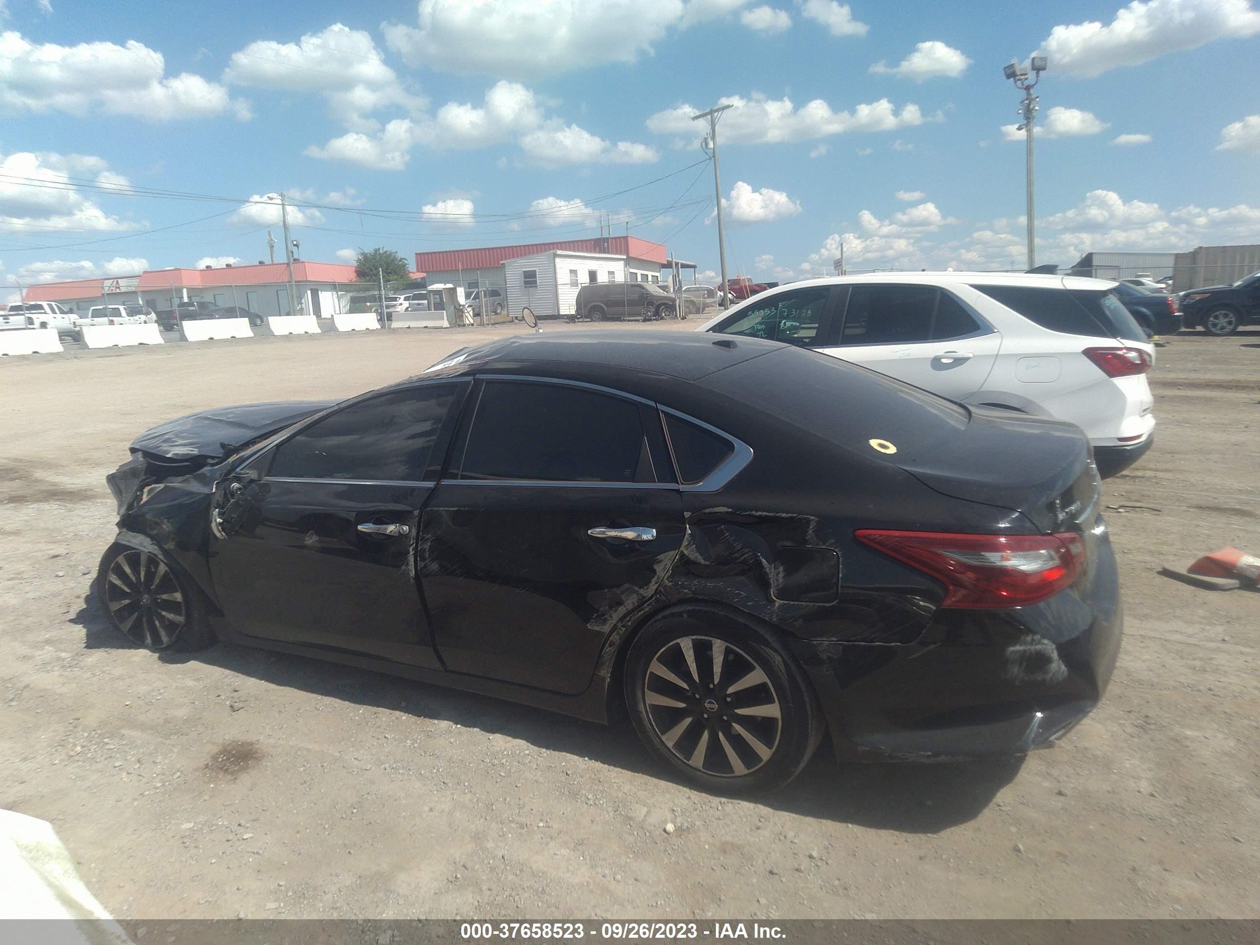 Photo 14 VIN: 1N4AL3AP1JC244562 - NISSAN ALTIMA 