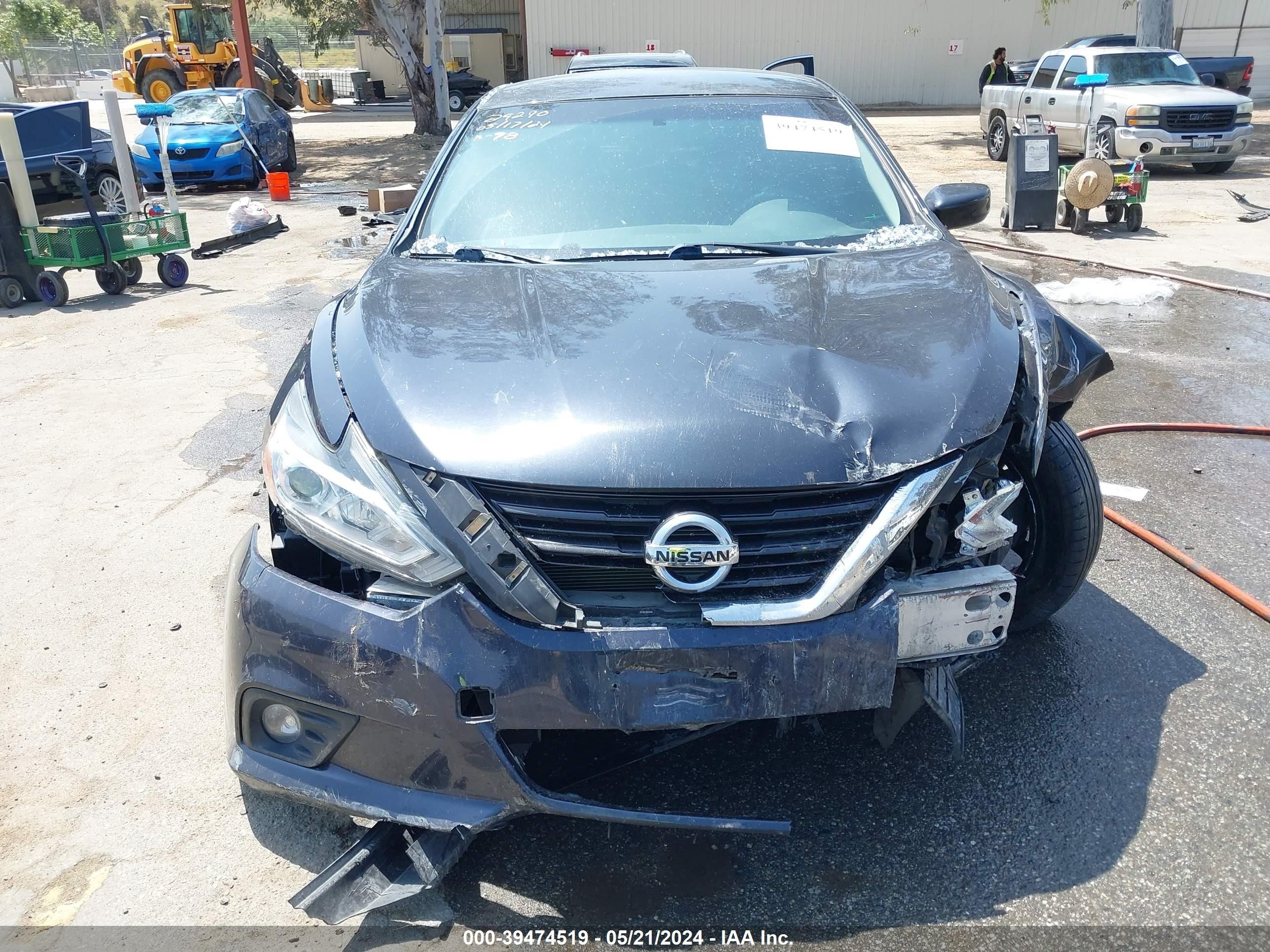 Photo 11 VIN: 1N4AL3AP1JC252273 - NISSAN ALTIMA 