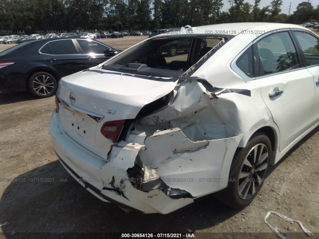 Photo 5 VIN: 1N4AL3AP1JC260843 - NISSAN ALTIMA 