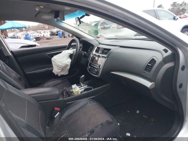 Photo 4 VIN: 1N4AL3AP1JC269784 - NISSAN ALTIMA 