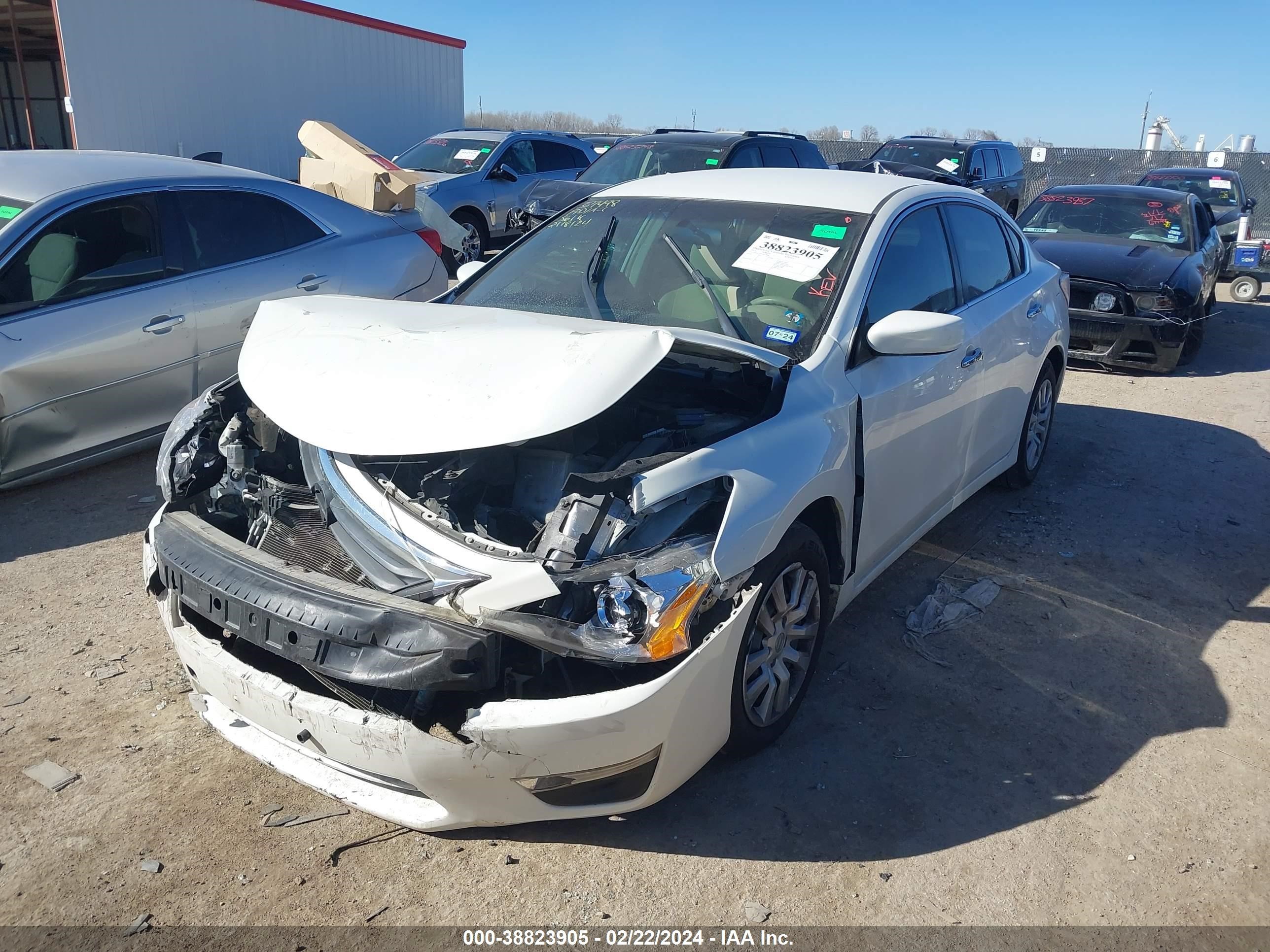 Photo 1 VIN: 1N4AL3AP2DC108963 - NISSAN ALTIMA 