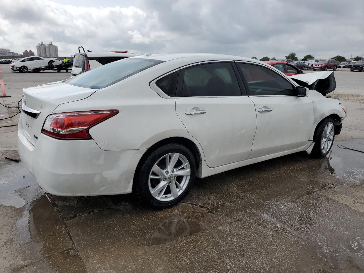 Photo 2 VIN: 1N4AL3AP2DC182173 - NISSAN ALTIMA 