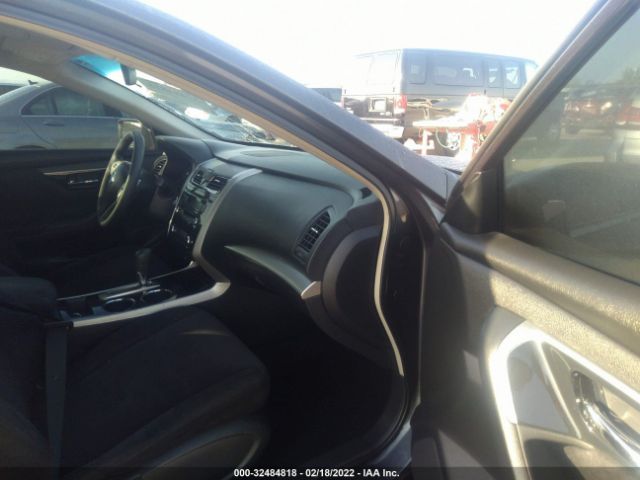 Photo 4 VIN: 1N4AL3AP2DC211705 - NISSAN ALTIMA 