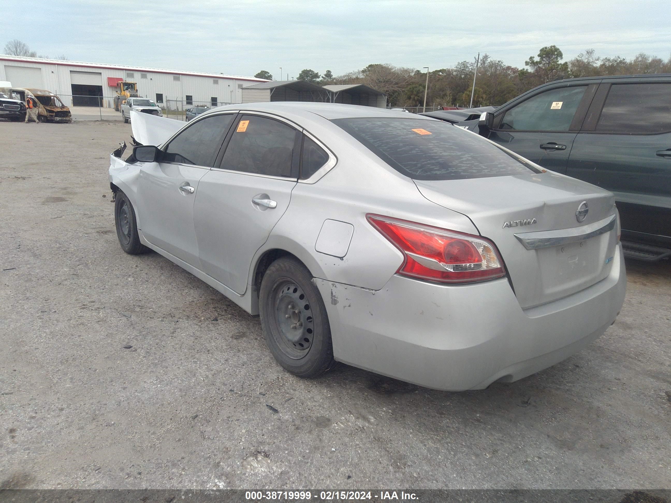 Photo 2 VIN: 1N4AL3AP2DC247734 - NISSAN ALTIMA 